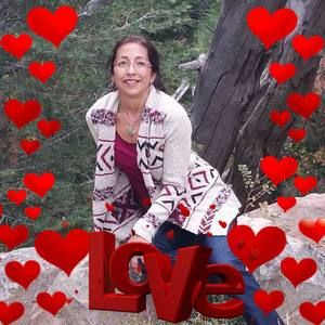 Meet your Posher, Desiree